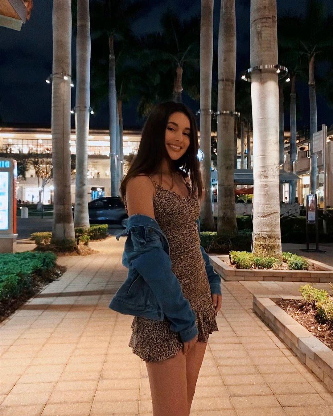 Alyssa Zabala Instagram Post Influencer Campaign