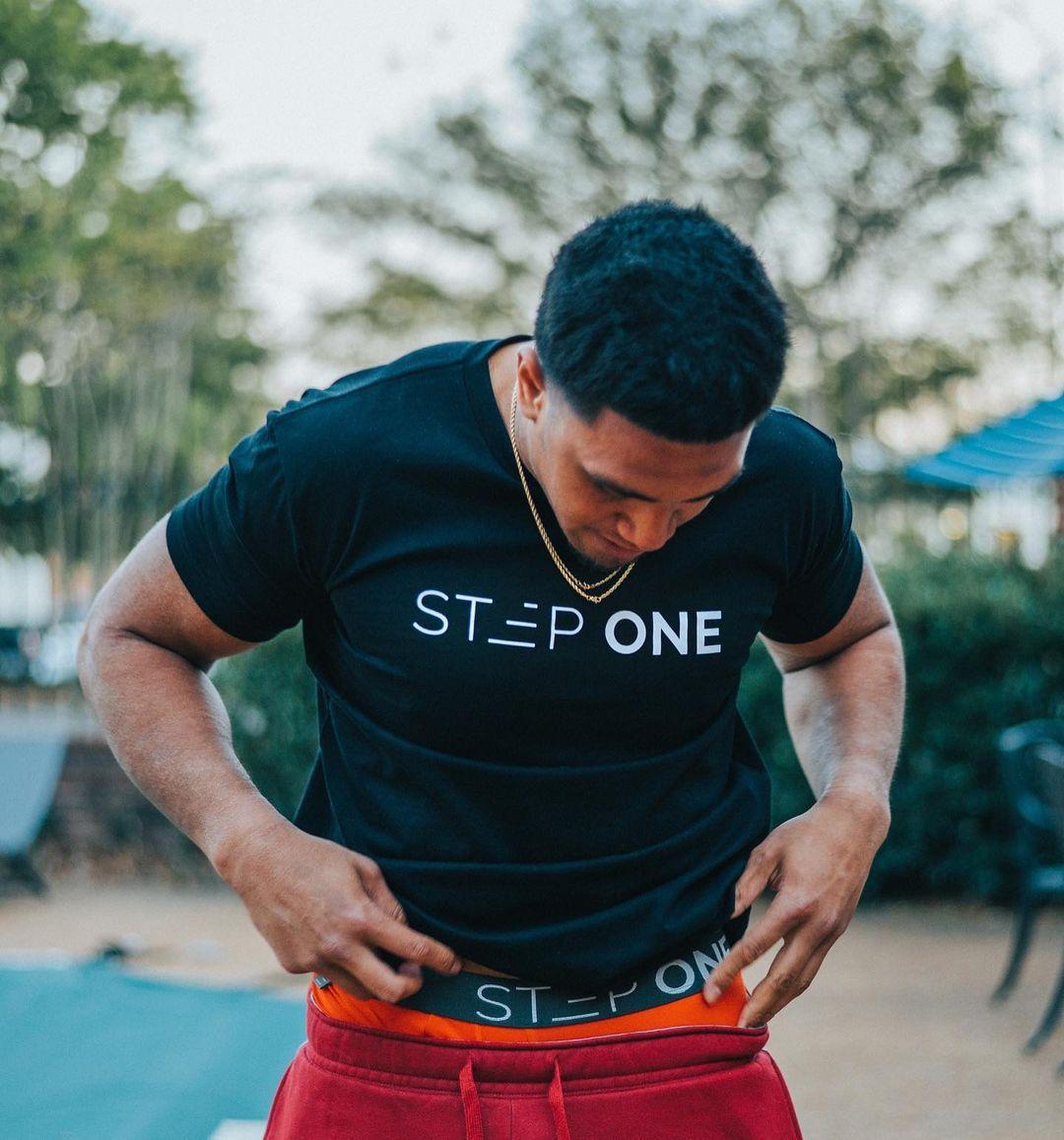 Henry To'oTo'o Instagram Post Influencer Campaign