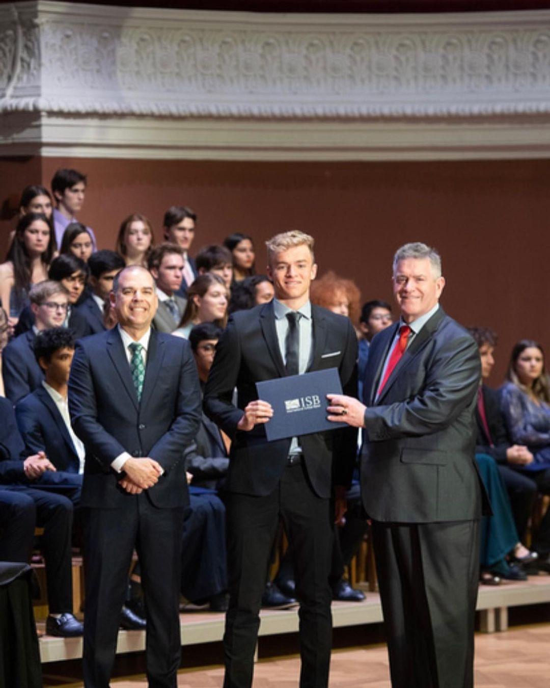 Robin Yeboah Instagram Post Influencer Campaign