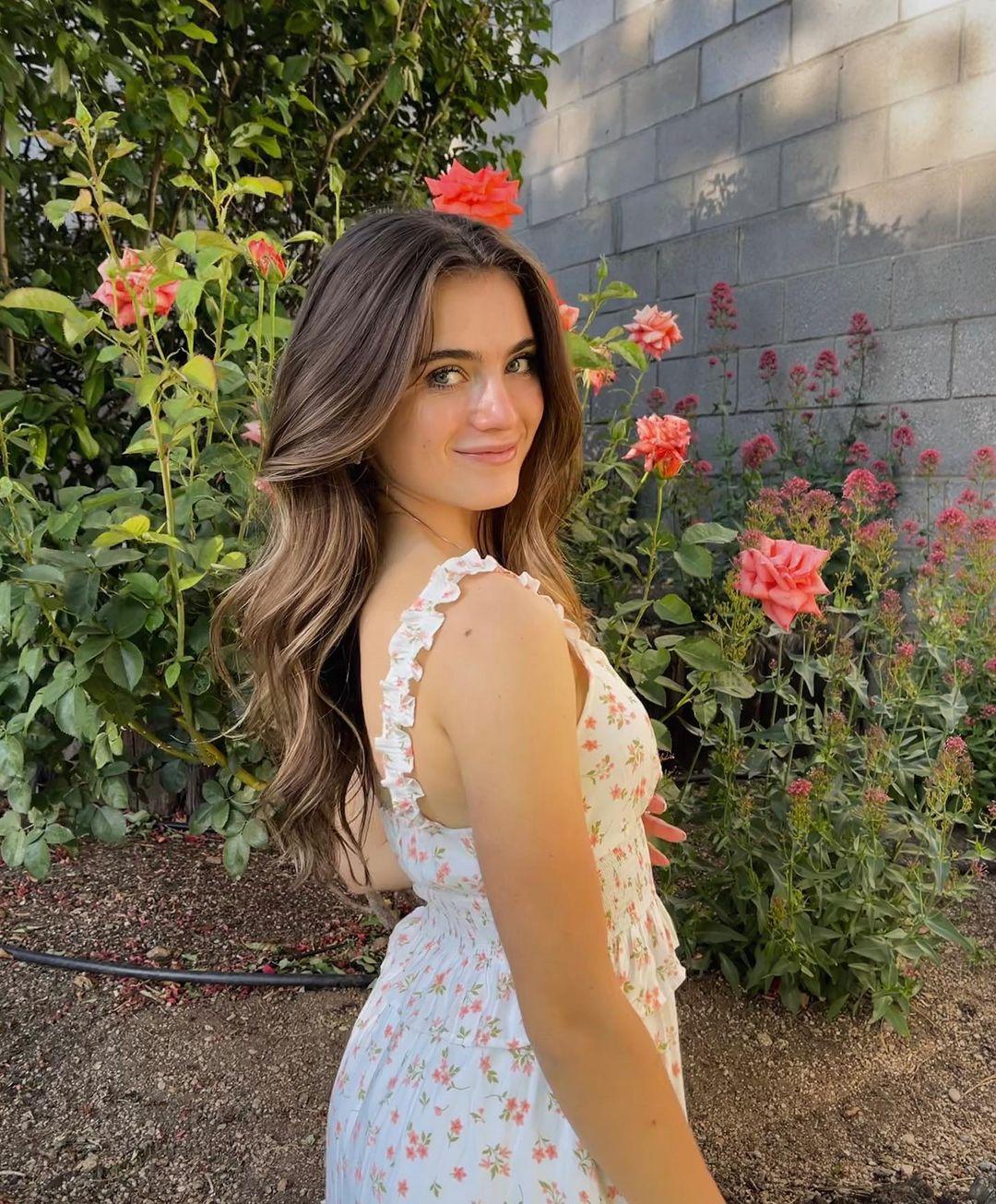 Sophia Roberts Instagram Post Influencer Campaign