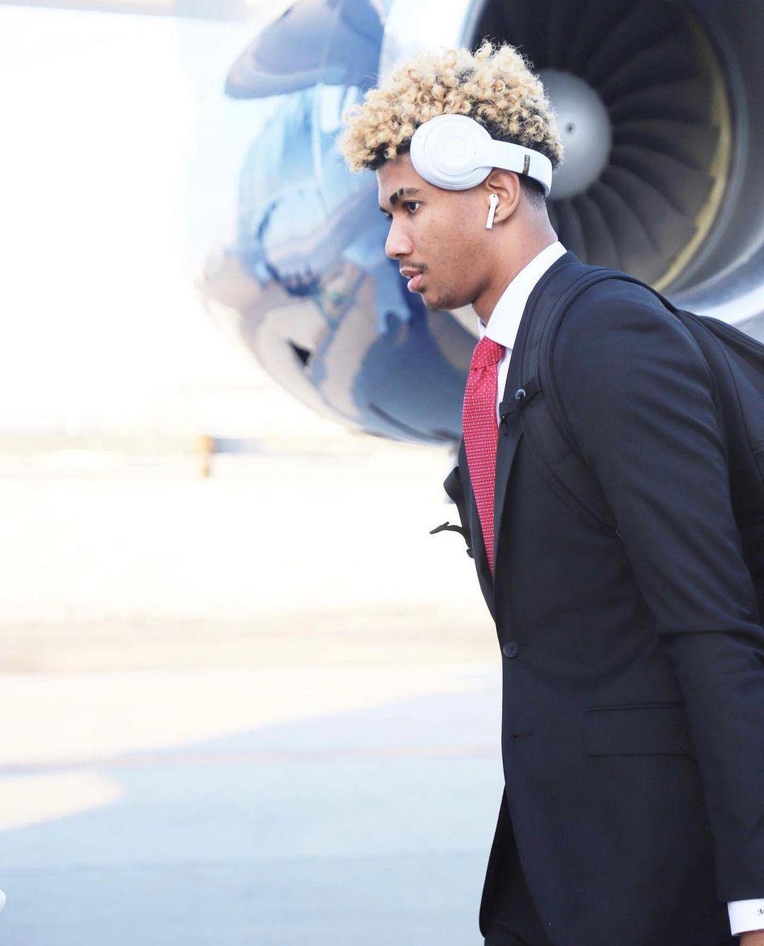 Lamaj Lewis Instagram Post Influencer Campaign