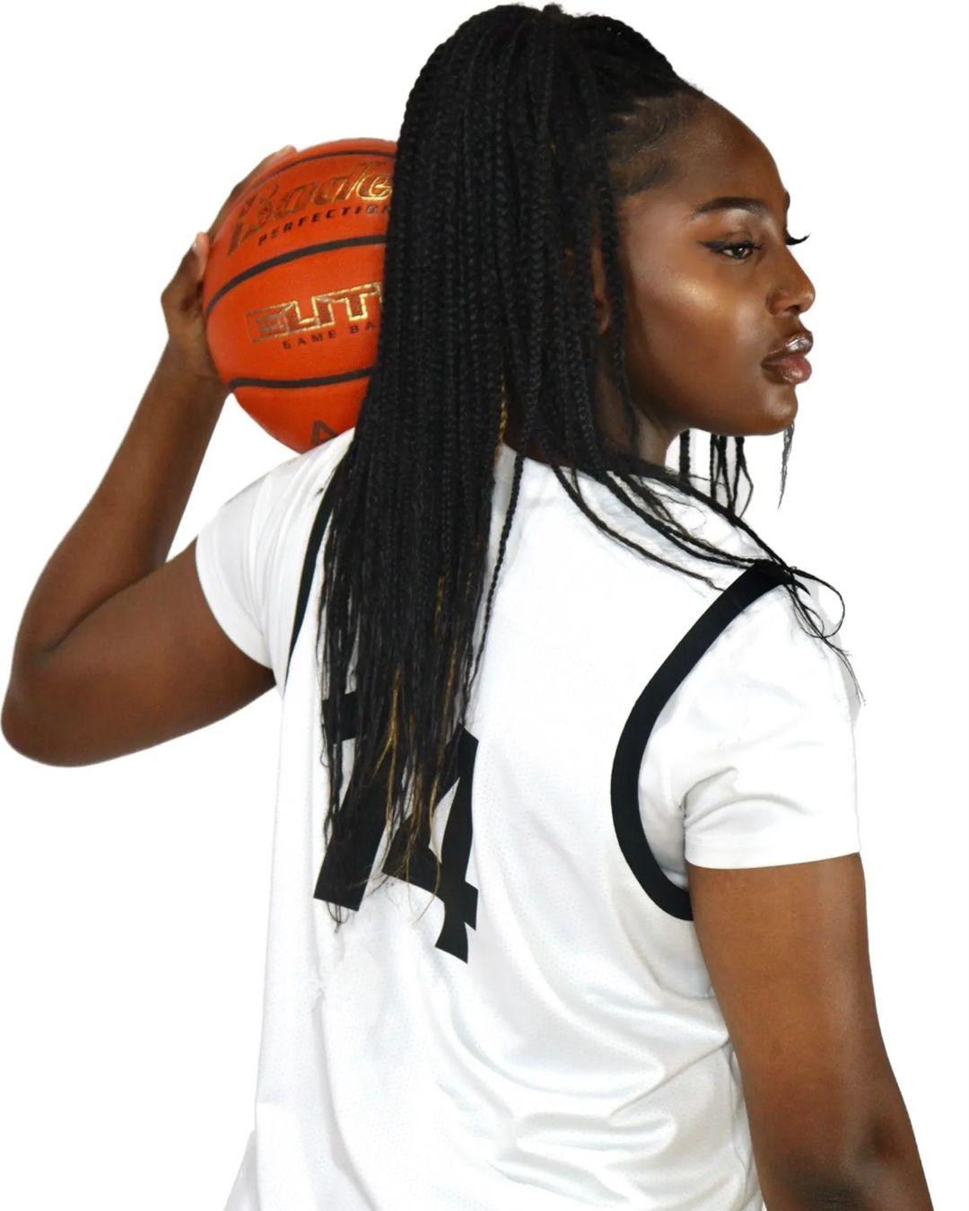 Melissa Mwanza Instagram Post Influencer Campaign