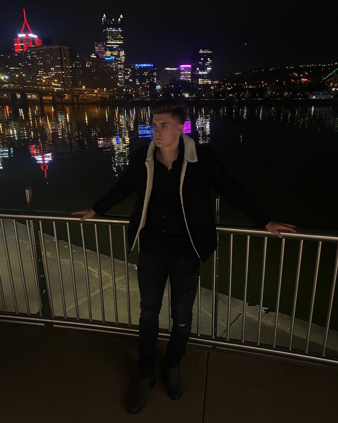 Christian Veilleux Instagram Post Influencer Campaign