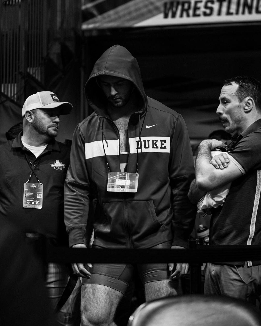 Jonah Niesenbaum Instagram Post Influencer Campaign