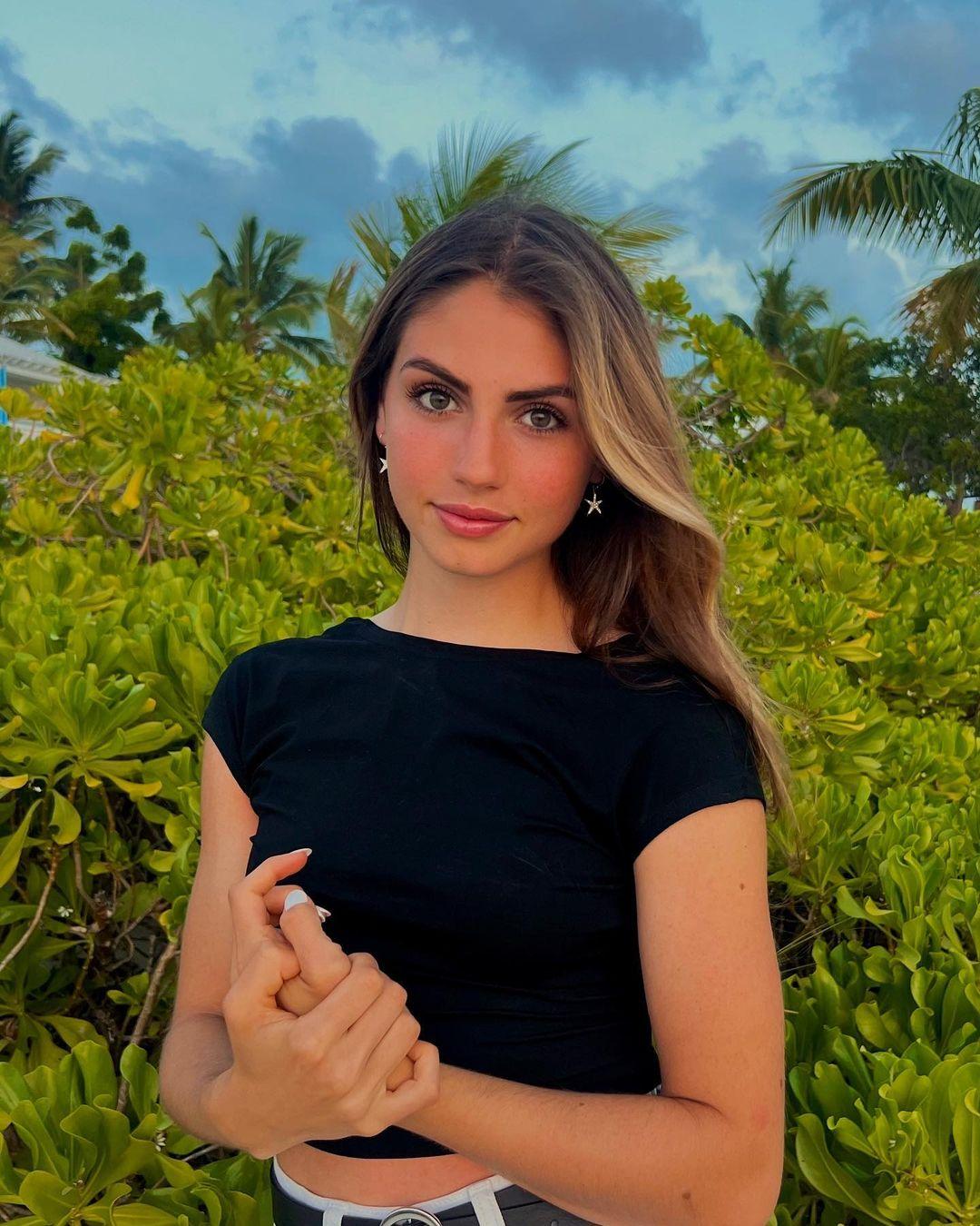 Sarah Schupansky Instagram Post Influencer Campaign