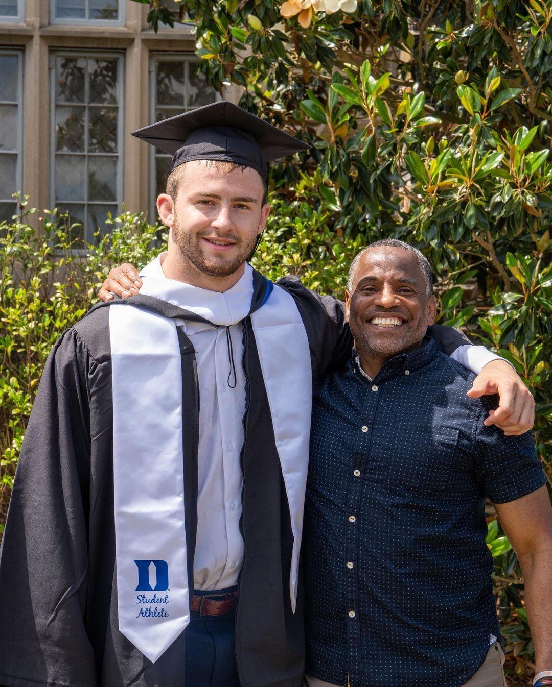 Jonah Niesenbaum Instagram Post Influencer Campaign