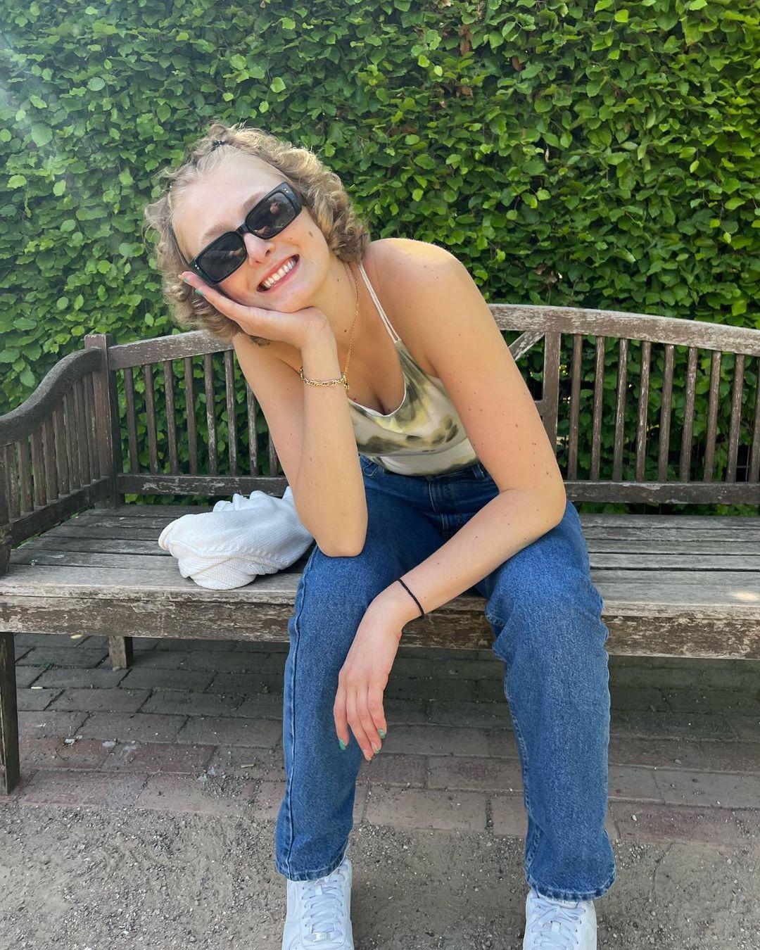 Snezhana Serafimoska Instagram Post Influencer Campaign