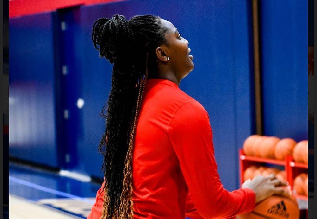 Melissa Mwanza Instagram Post Influencer Campaign