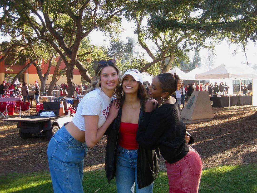 Sami Francis Instagram Post Influencer Campaign